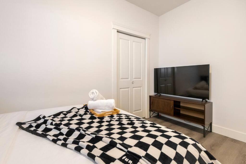 Si & Daniel Home Near Yvr Airport & Skytrain Separate Entry Free Parking Richmond Exterior foto