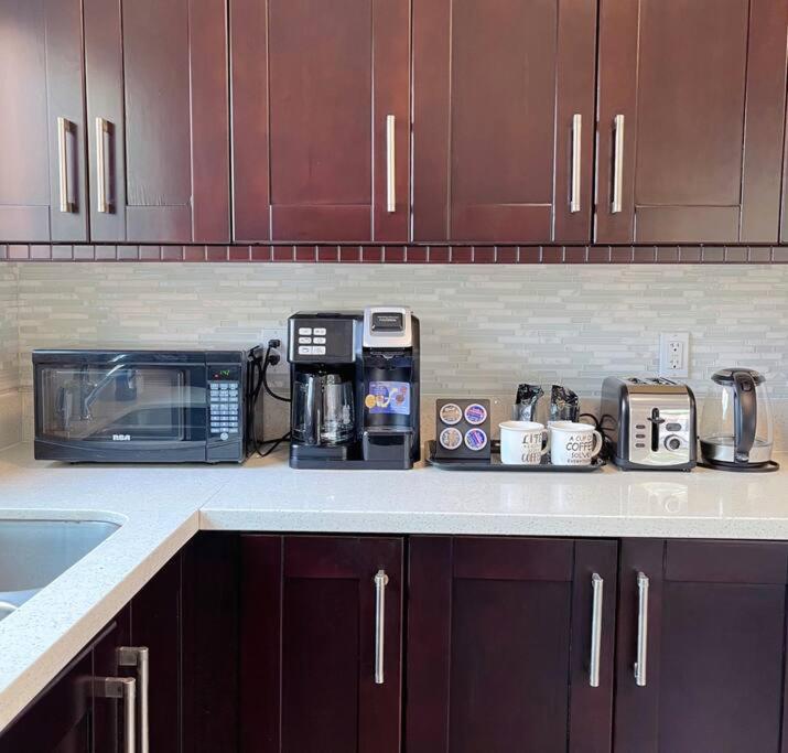 Si & Daniel Home Near Yvr Airport & Skytrain Separate Entry Free Parking Richmond Exterior foto