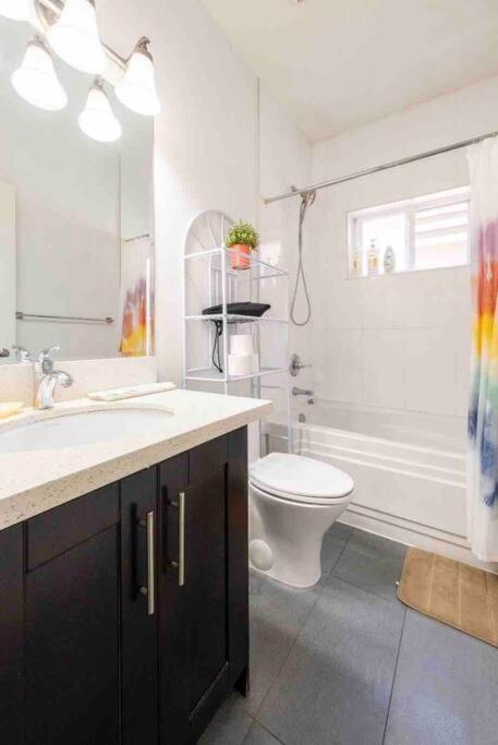 Si & Daniel Home Near Yvr Airport & Skytrain Separate Entry Free Parking Richmond Exterior foto