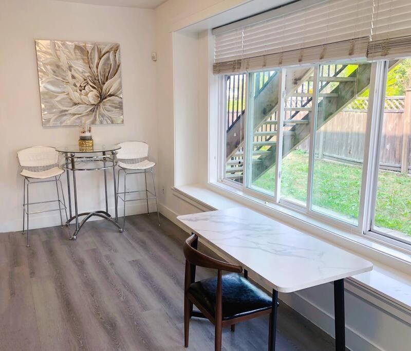 Si & Daniel Home Near Yvr Airport & Skytrain Separate Entry Free Parking Richmond Exterior foto
